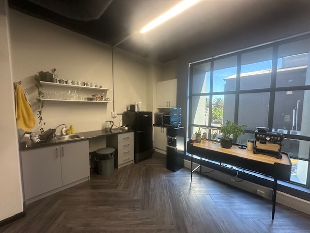 To Let commercial Property for Rent in Zonnebloem Western Cape